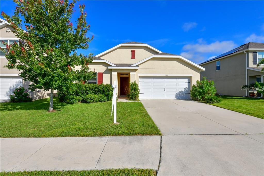 For Rent: $2,600 (4 beds, 2 baths, 1767 Square Feet)