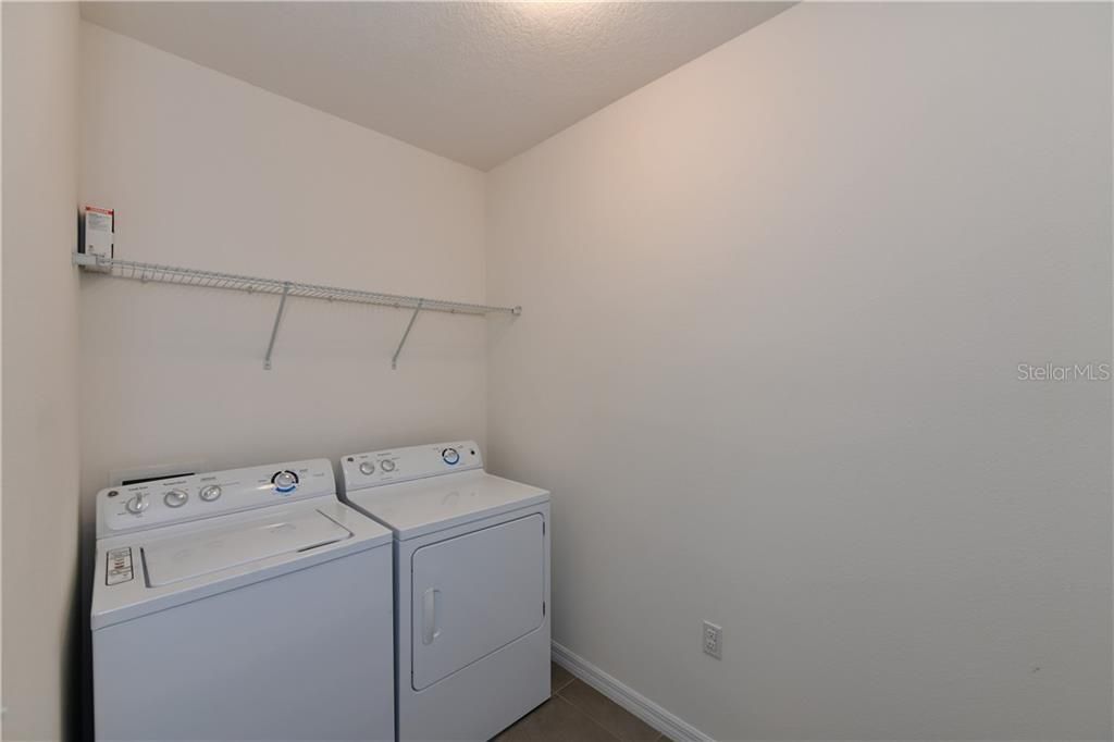 For Rent: $2,600 (4 beds, 2 baths, 1767 Square Feet)