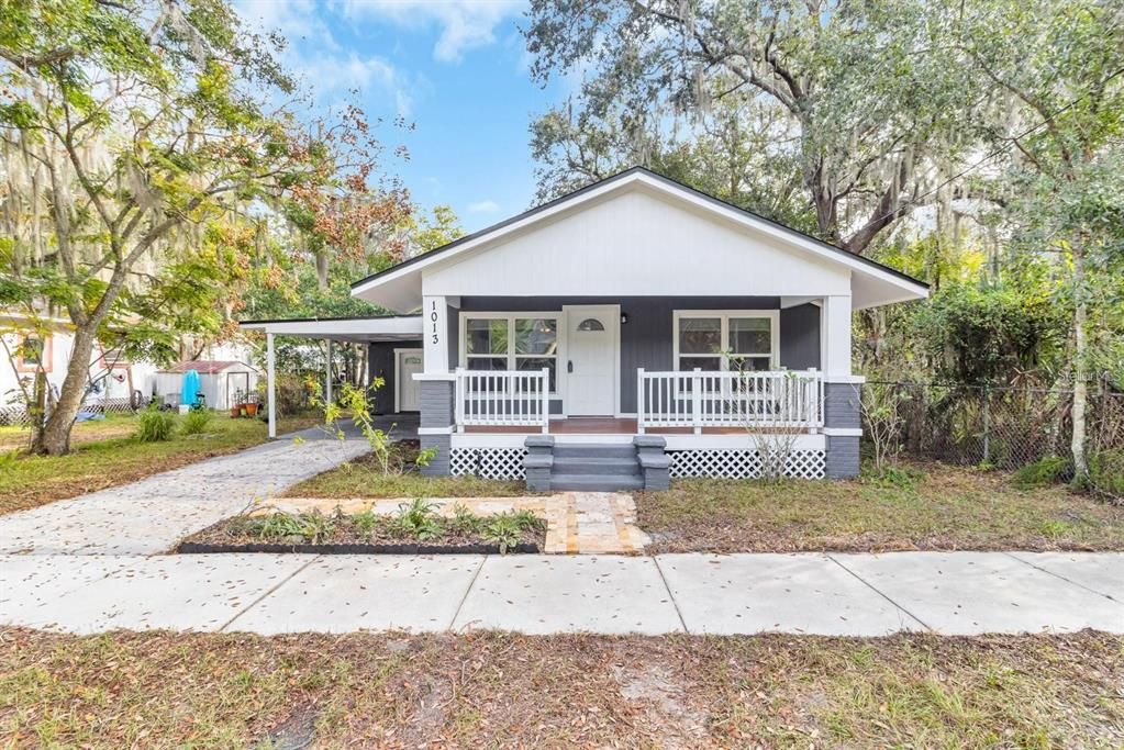 Recently Sold: $315,000 (3 beds, 2 baths, 1309 Square Feet)