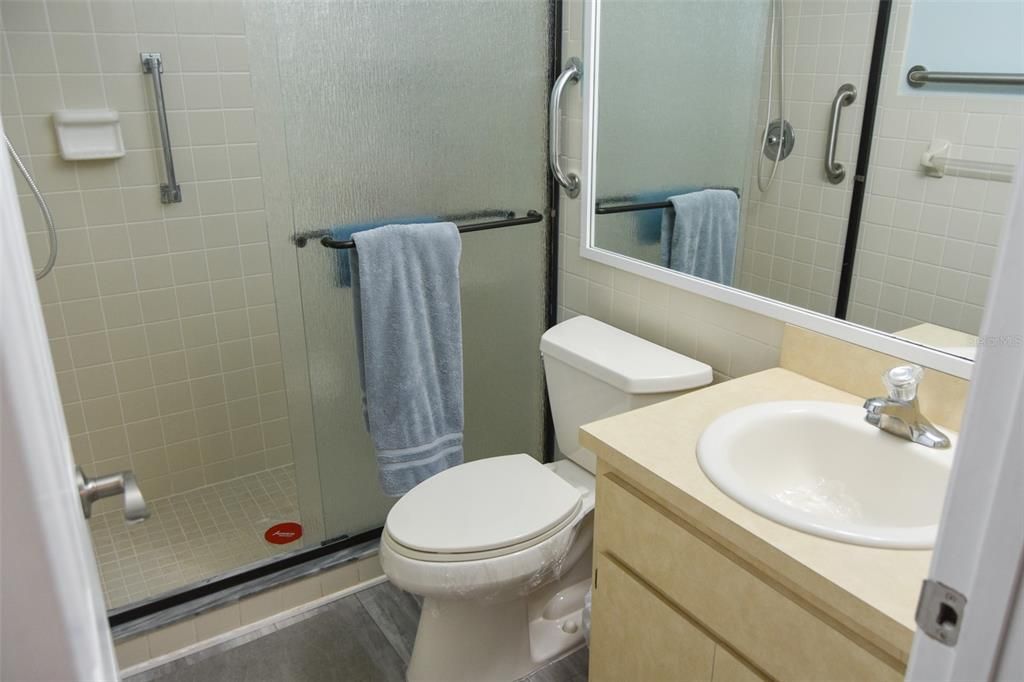 For Sale: $279,000 (2 beds, 2 baths, 1080 Square Feet)