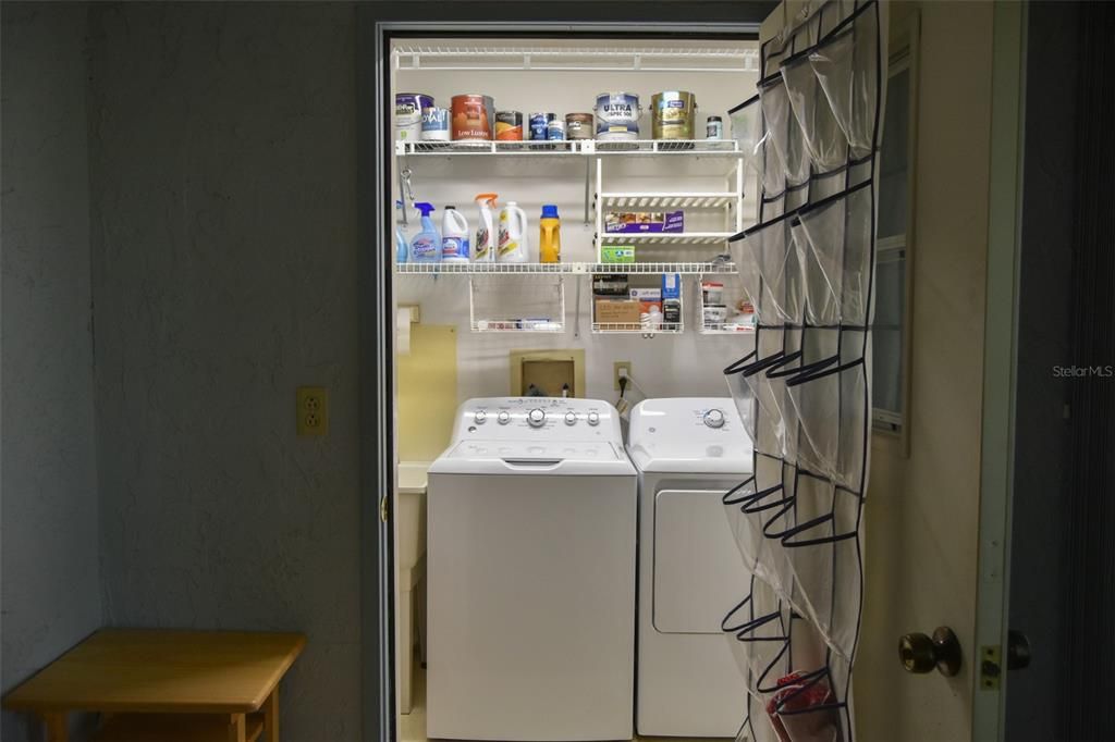 For Sale: $279,000 (2 beds, 2 baths, 1080 Square Feet)