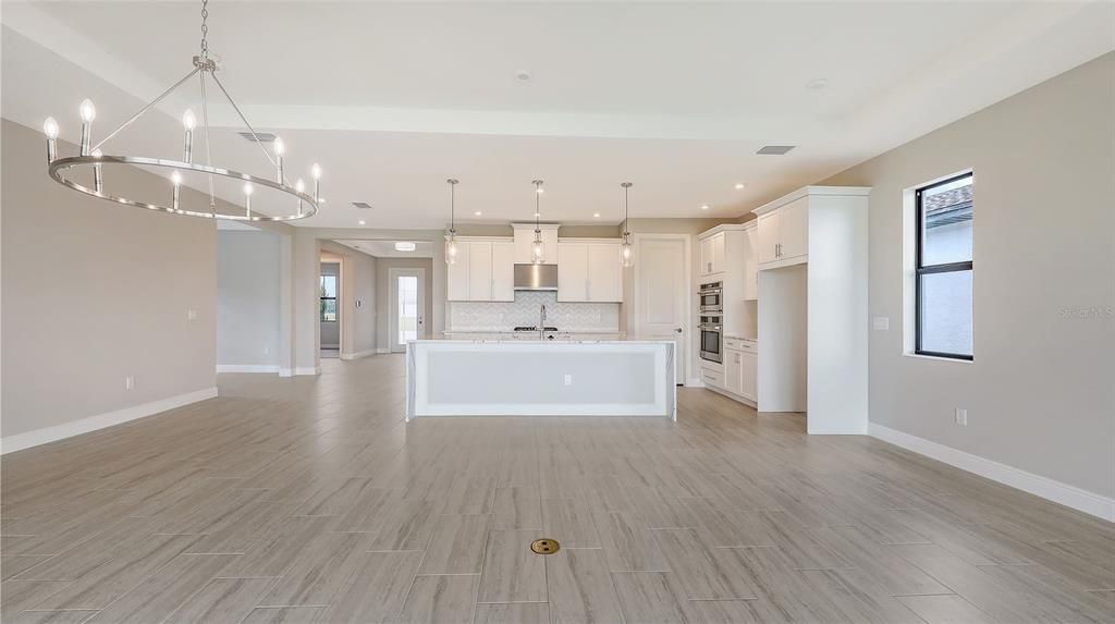 For Sale: $589,990 (3 beds, 3 baths, 2129 Square Feet)