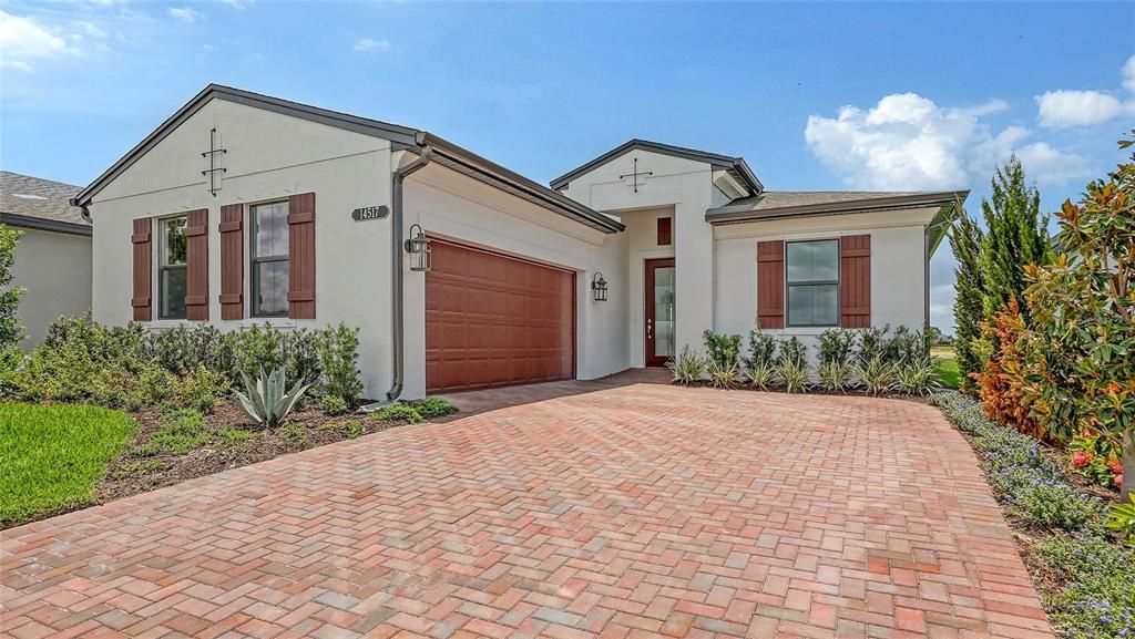 For Sale: $589,990 (3 beds, 3 baths, 2129 Square Feet)