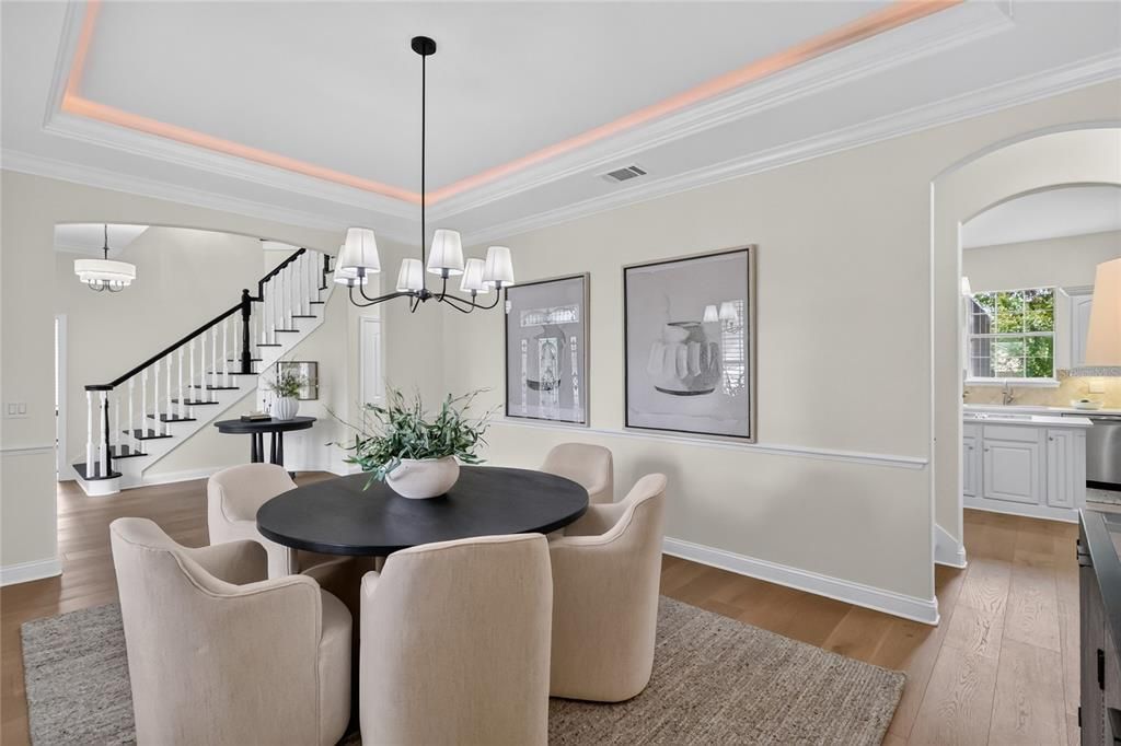 Activo con contrato: $929,000 (4 camas, 3 baños, 4274 Pies cuadrados)