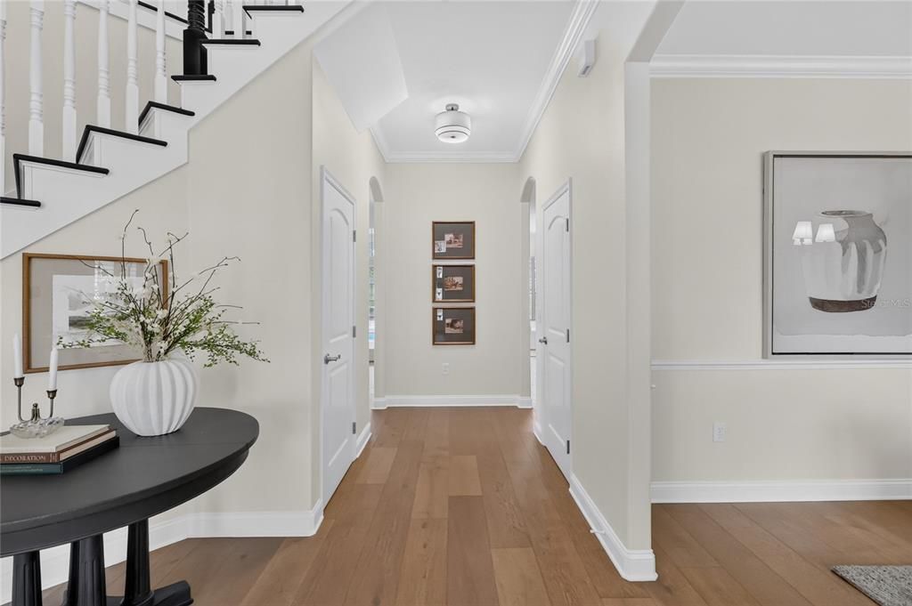 Activo con contrato: $929,000 (4 camas, 3 baños, 4274 Pies cuadrados)