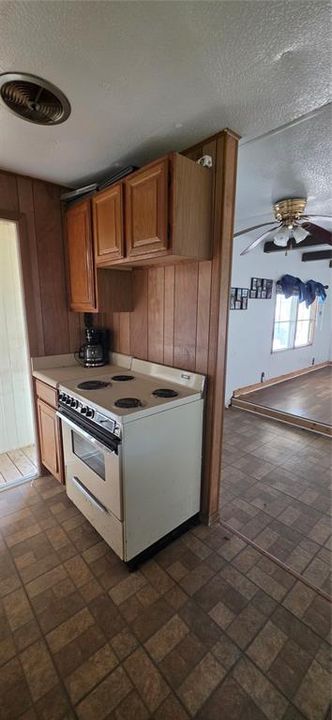 En Venta: $85,000 (2 camas, 1 baños, 672 Pies cuadrados)