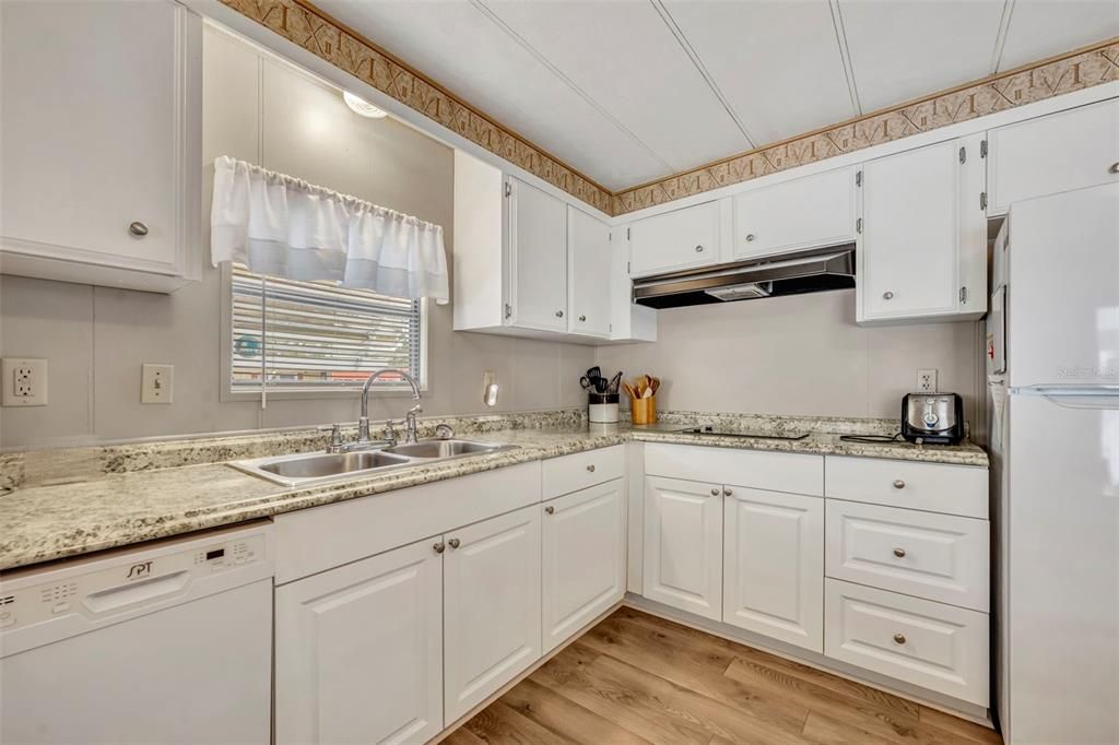 En Venta: $69,900 (2 camas, 1 baños, 672 Pies cuadrados)
