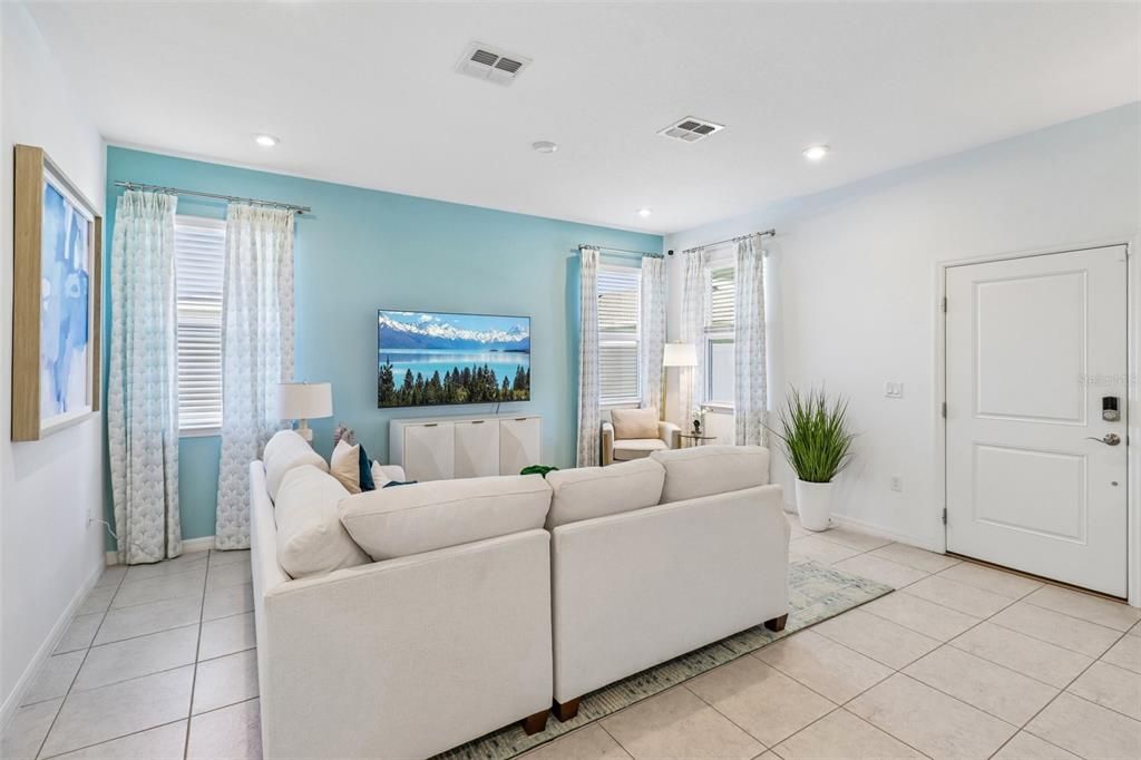 For Sale: $362,990 (3 beds, 2 baths, 1760 Square Feet)