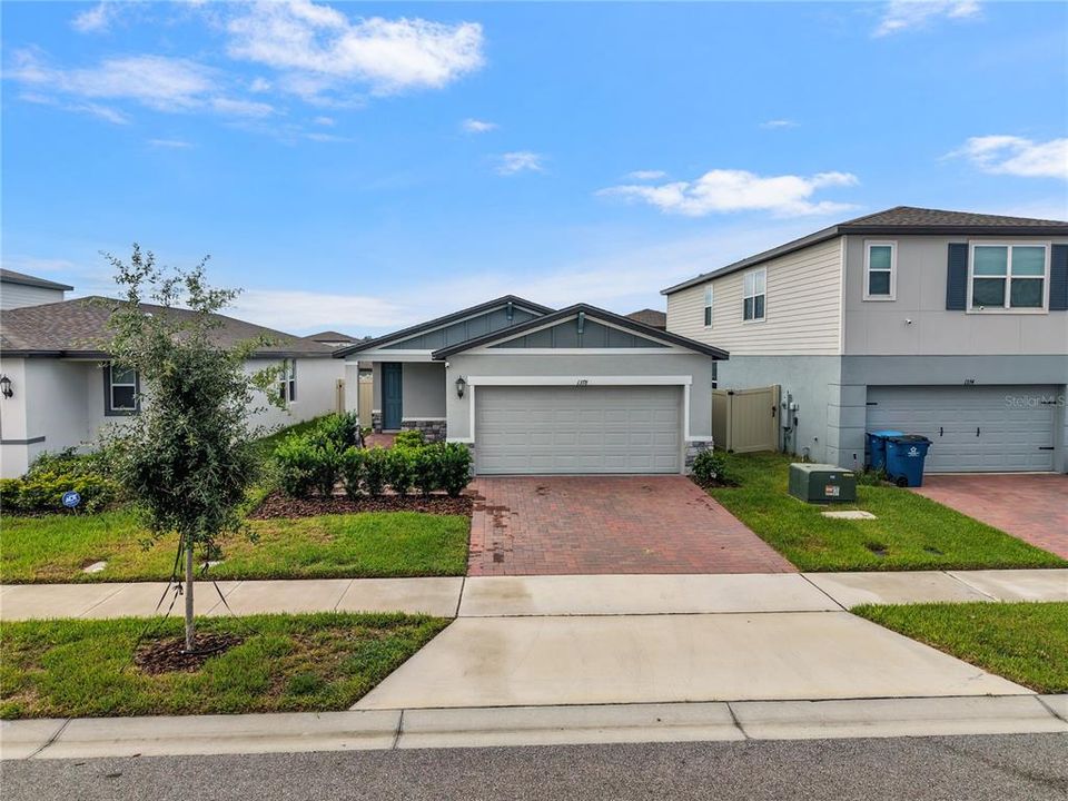 For Rent: $2,100 (4 beds, 2 baths, 1630 Square Feet)