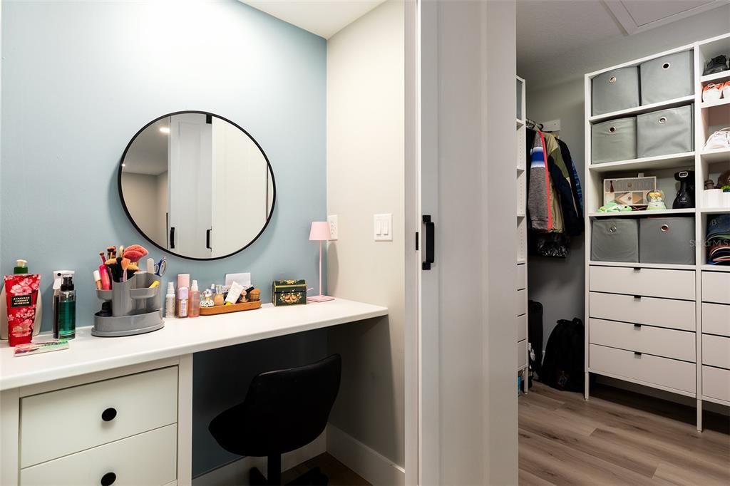 For Sale: $749,900 (4 beds, 2 baths, 2659 Square Feet)