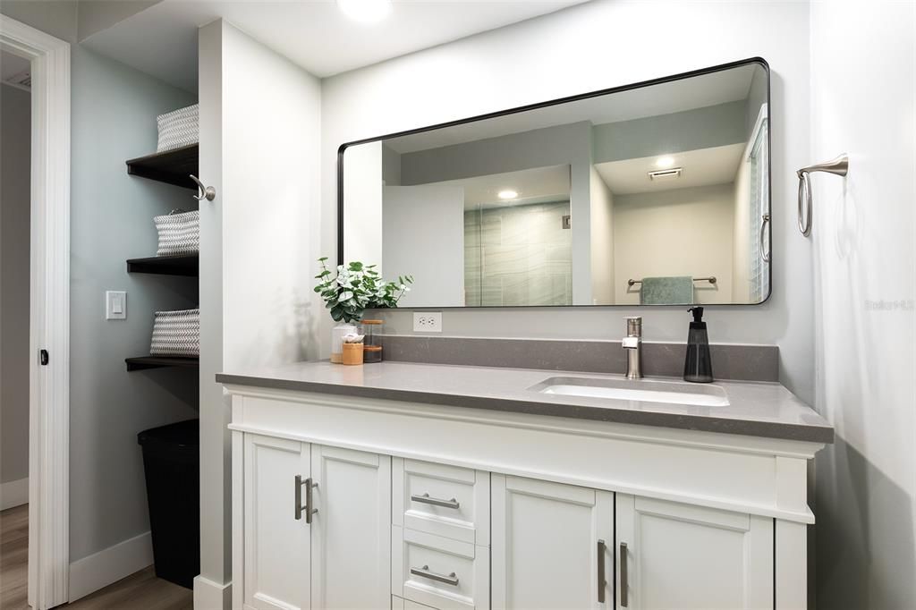 For Sale: $749,900 (4 beds, 2 baths, 2659 Square Feet)