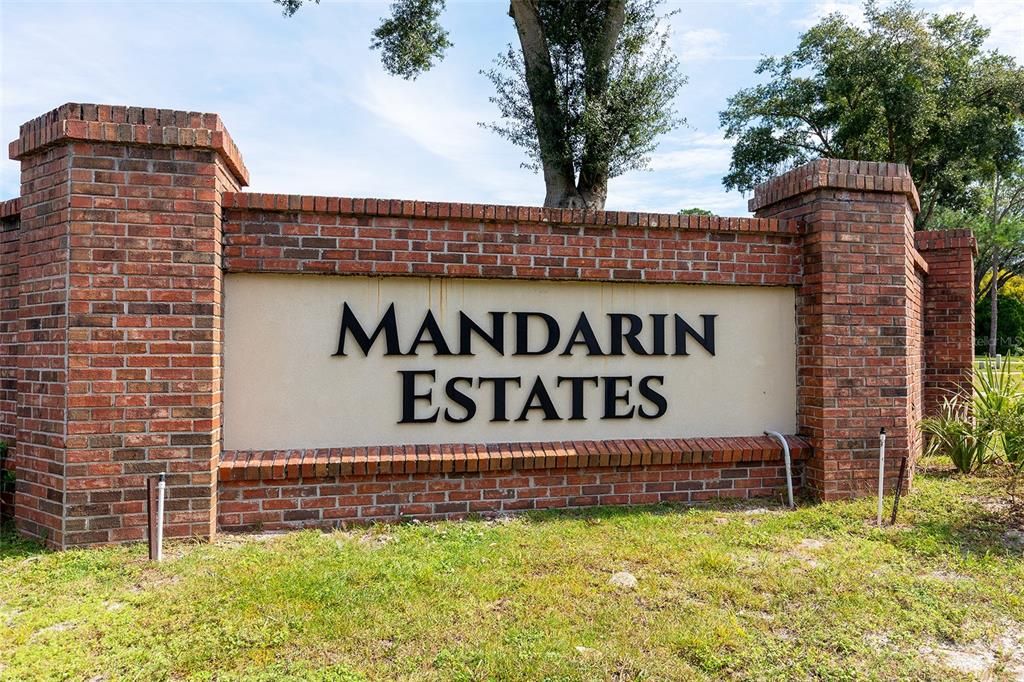 For Sale: $749,900 (4 beds, 2 baths, 2659 Square Feet)
