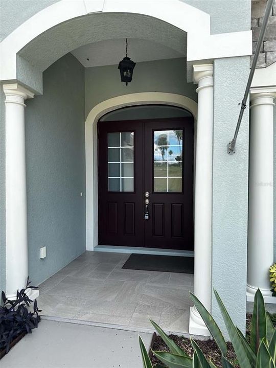 En Venta: $1,099,000 (4 camas, 3 baños, 2915 Pies cuadrados)