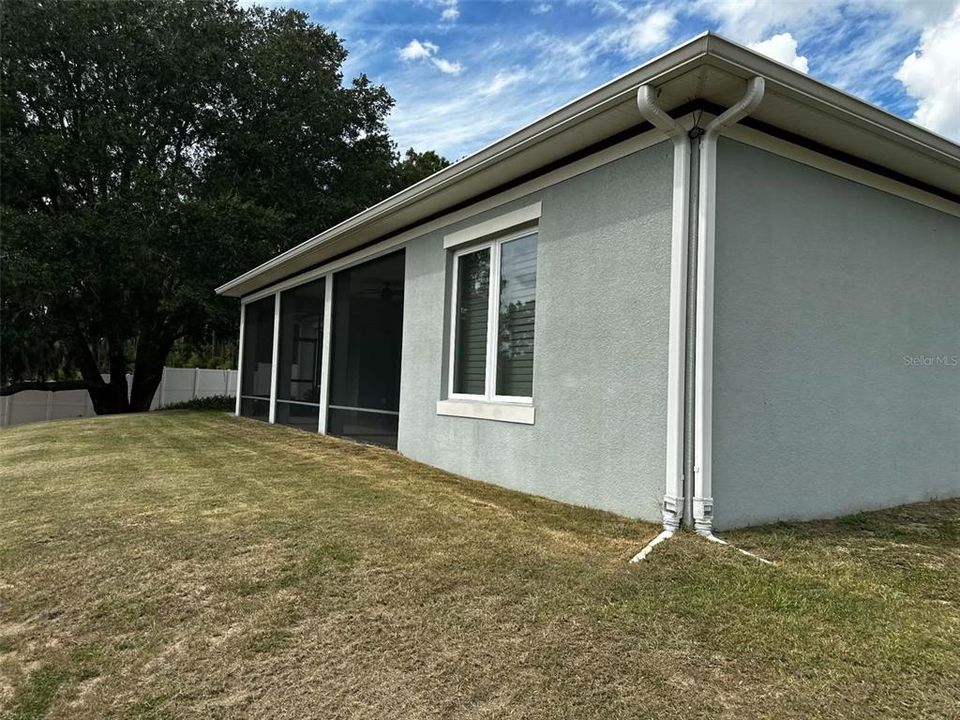 En Venta: $1,099,000 (4 camas, 3 baños, 2915 Pies cuadrados)