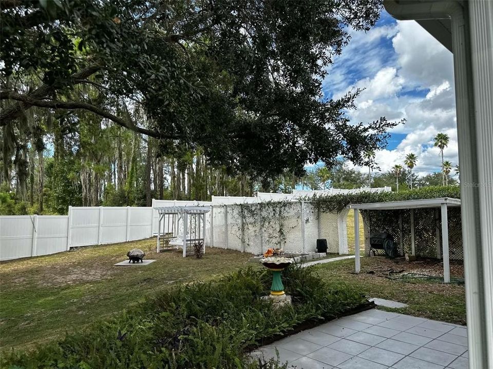 En Venta: $1,099,000 (4 camas, 3 baños, 2915 Pies cuadrados)