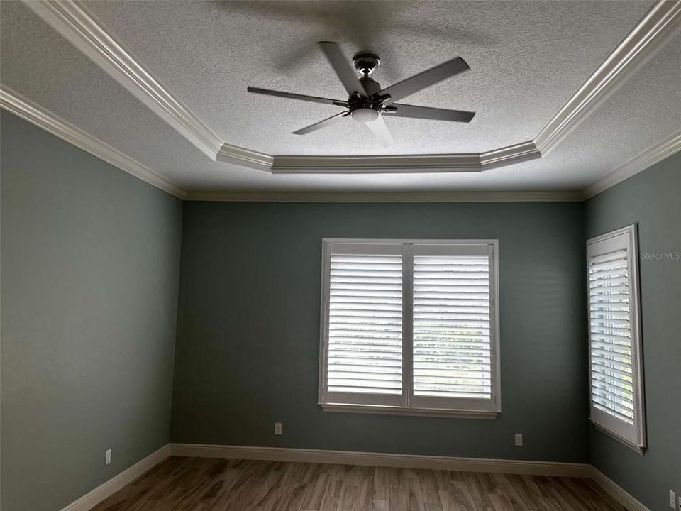 En Venta: $1,099,000 (4 camas, 3 baños, 2915 Pies cuadrados)