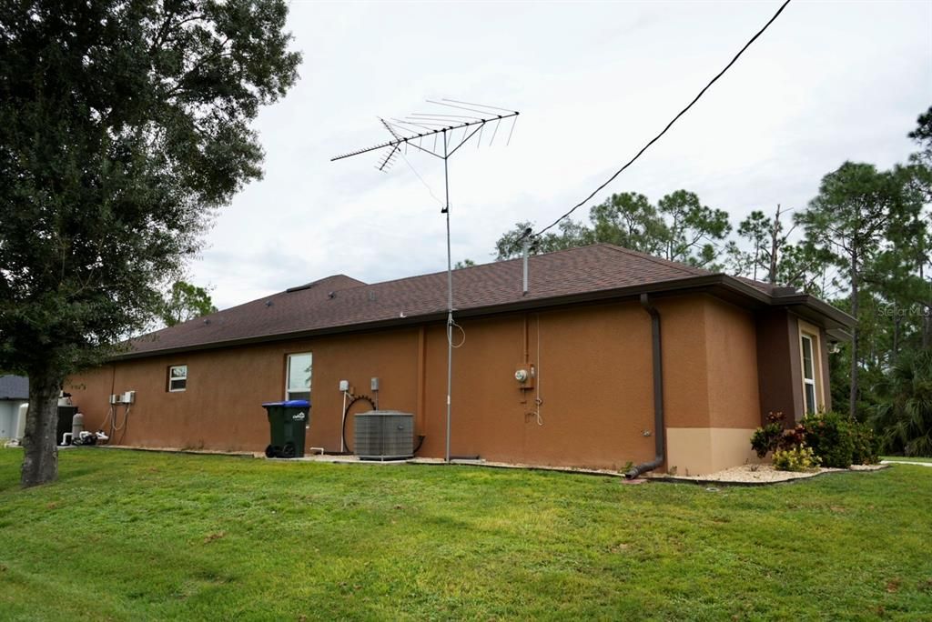 En Venta: $445,000 (3 camas, 2 baños, 1412 Pies cuadrados)
