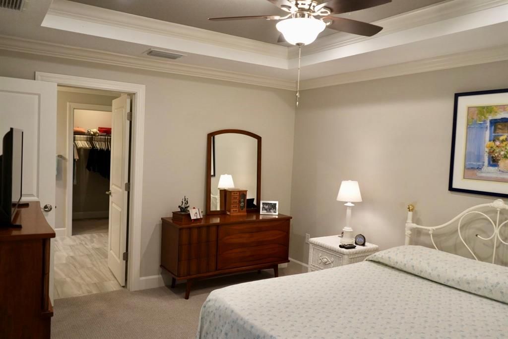 For Sale: $435,000 (3 beds, 2 baths, 1412 Square Feet)