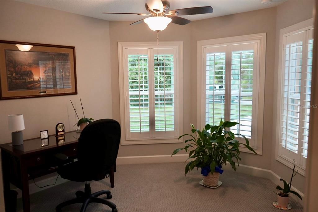 For Sale: $435,000 (3 beds, 2 baths, 1412 Square Feet)