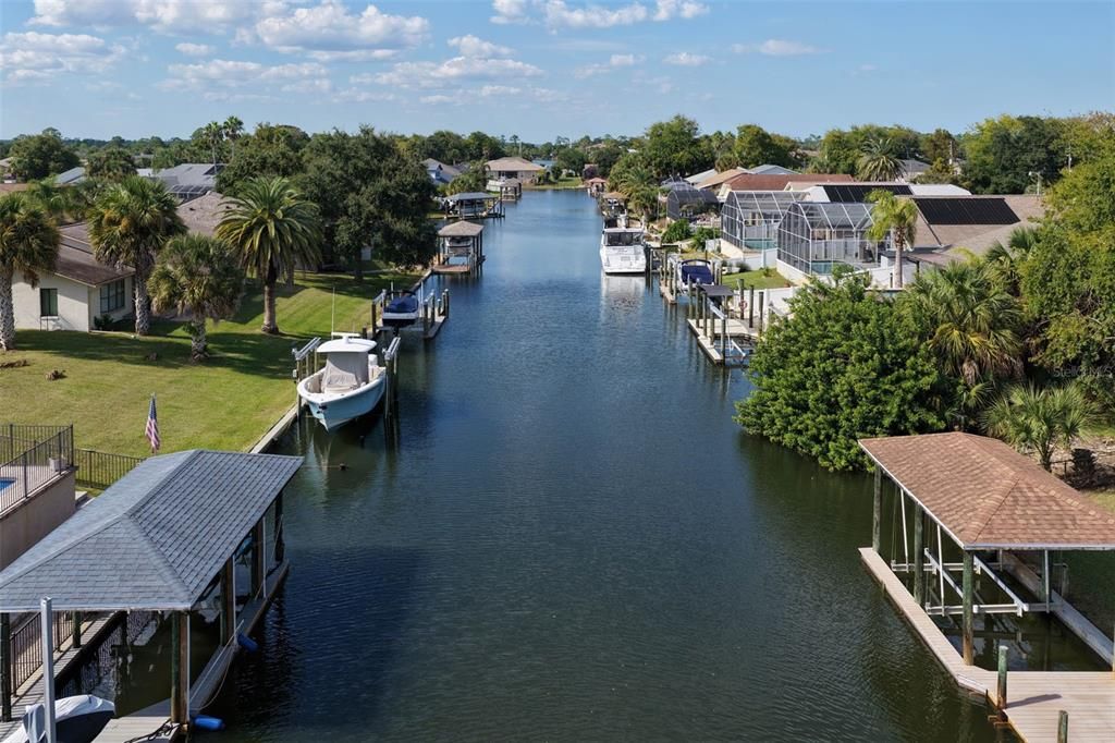 На продажу: $199,000 (0.17 acres)
