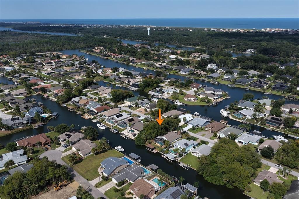 На продажу: $199,000 (0.17 acres)