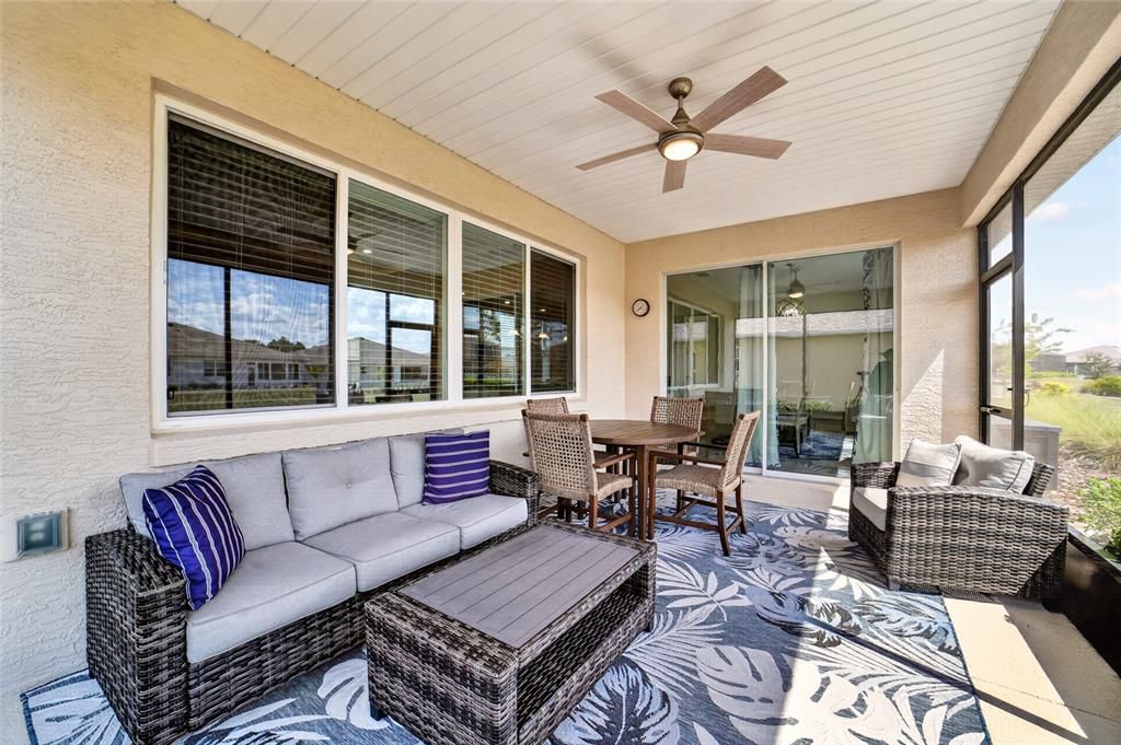 For Sale: $389,500 (2 beds, 2 baths, 2104 Square Feet)