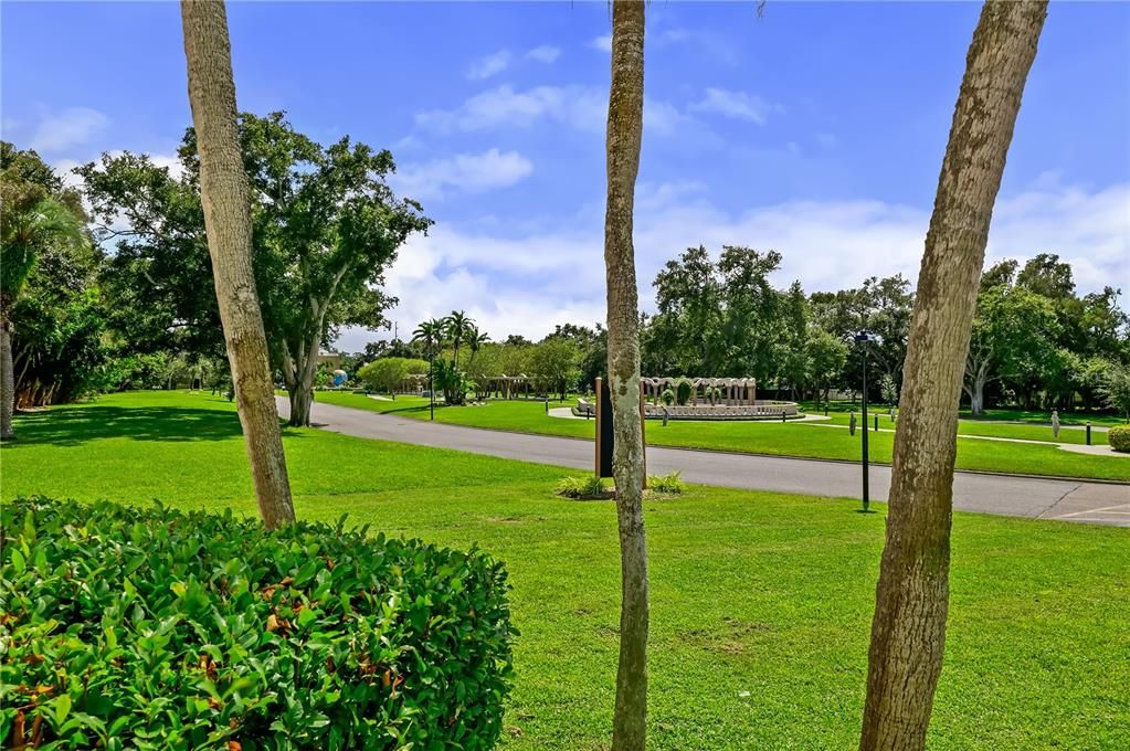 For Sale: $200,000 (2 beds, 2 baths, 1400 Square Feet)