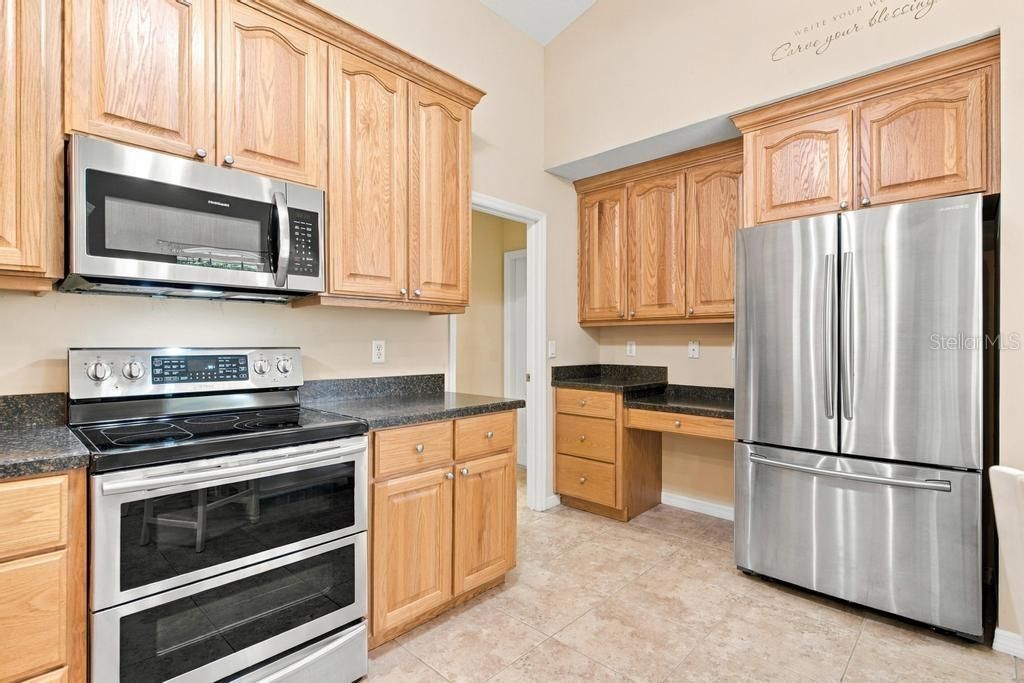 En Venta: $325,000 (3 camas, 2 baños, 1274 Pies cuadrados)