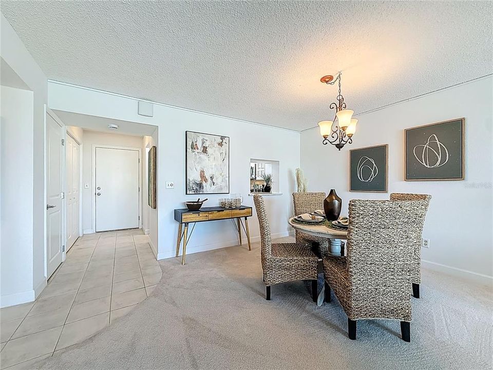 For Sale: $214,500 (2 beds, 2 baths, 1050 Square Feet)