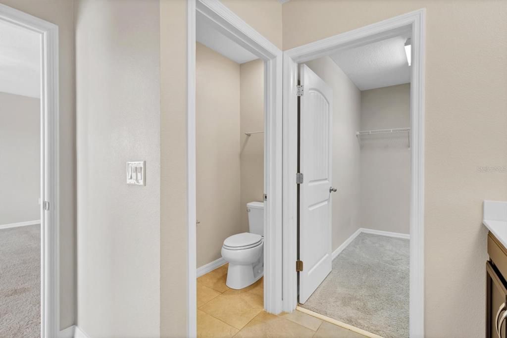 For Rent: $2,150 (3 beds, 2 baths, 1910 Square Feet)