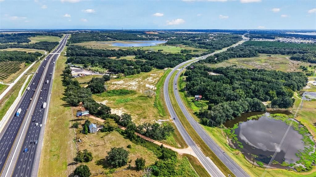 待售: $5,500,000 (11.00 acres)