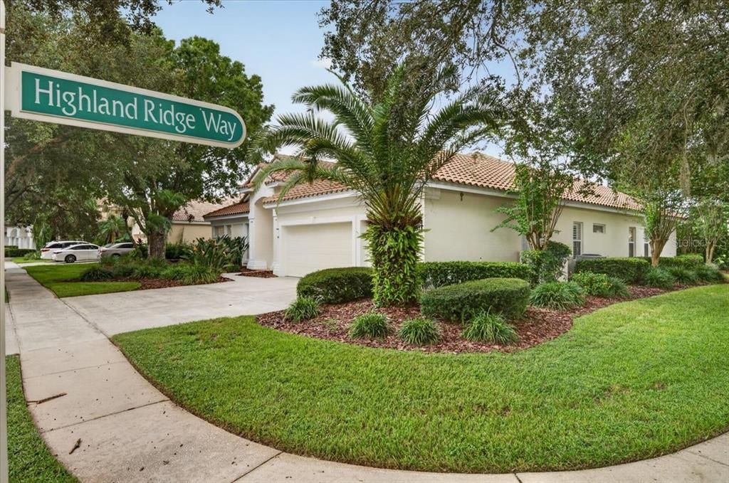 En Venta: $939,900 (4 camas, 3 baños, 2960 Pies cuadrados)