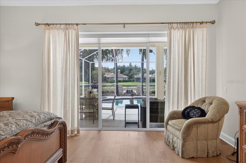 En Venta: $939,900 (4 camas, 3 baños, 2960 Pies cuadrados)