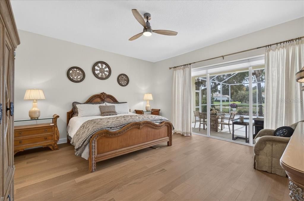 En Venta: $939,900 (4 camas, 3 baños, 2960 Pies cuadrados)