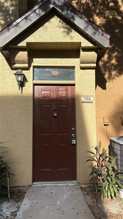 For Rent: $1,800 (2 beds, 2 baths, 1051 Square Feet)