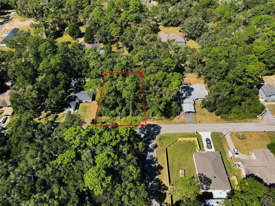 На продажу: $19,000 (0.25 acres)