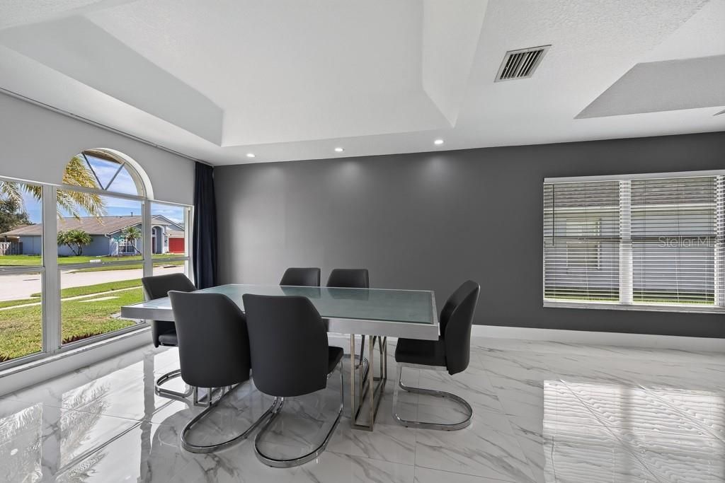 For Sale: $415,000 (3 beds, 2 baths, 1728 Square Feet)
