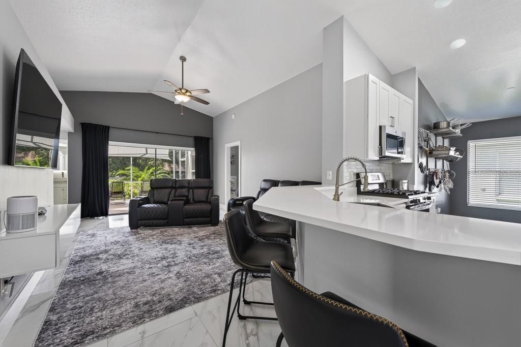 For Sale: $415,000 (3 beds, 2 baths, 1728 Square Feet)
