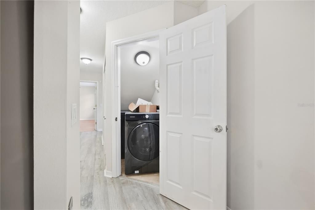 For Rent: $2,750 (3 beds, 3 baths, 1408 Square Feet)