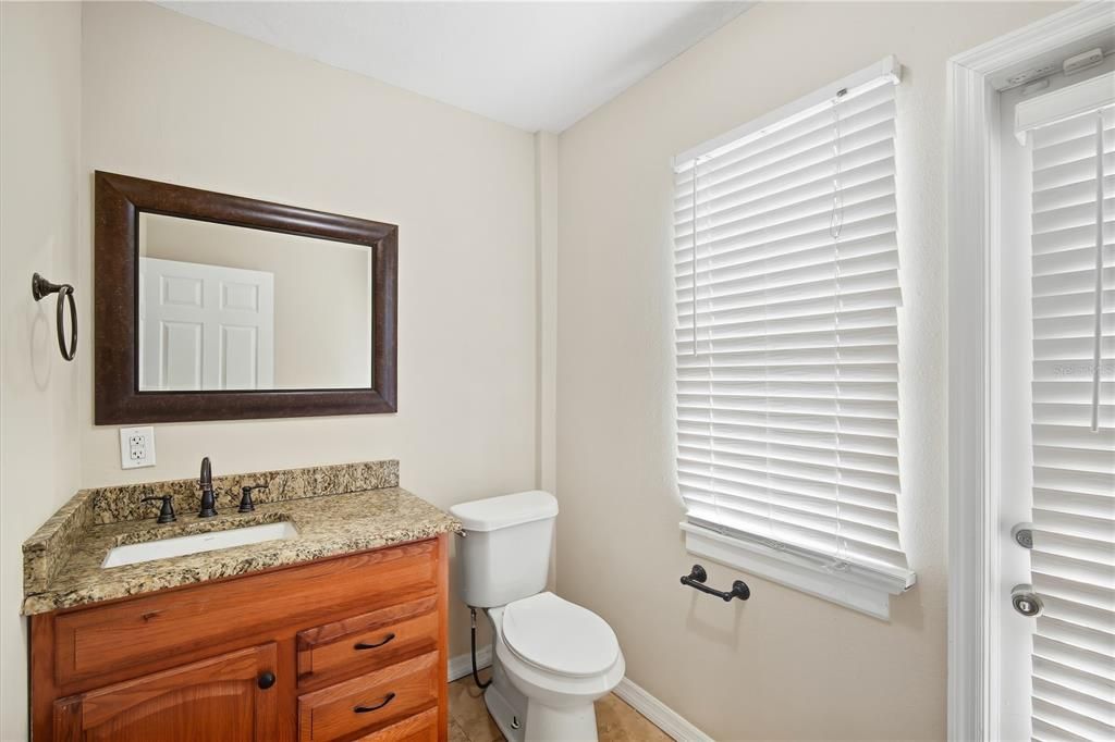 For Rent: $2,750 (3 beds, 3 baths, 1408 Square Feet)