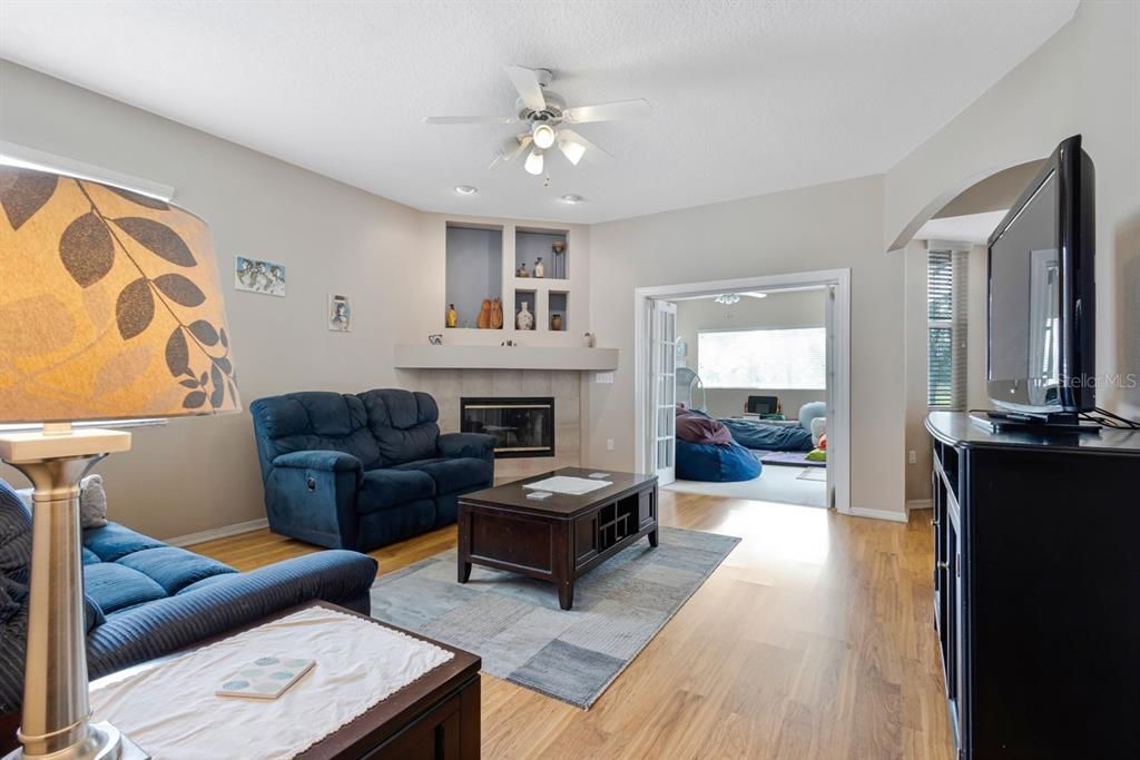 For Sale: $625,000 (4 beds, 2 baths, 2460 Square Feet)