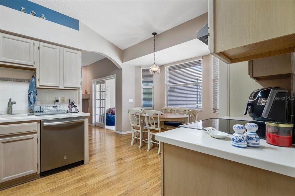For Sale: $625,000 (4 beds, 2 baths, 2460 Square Feet)