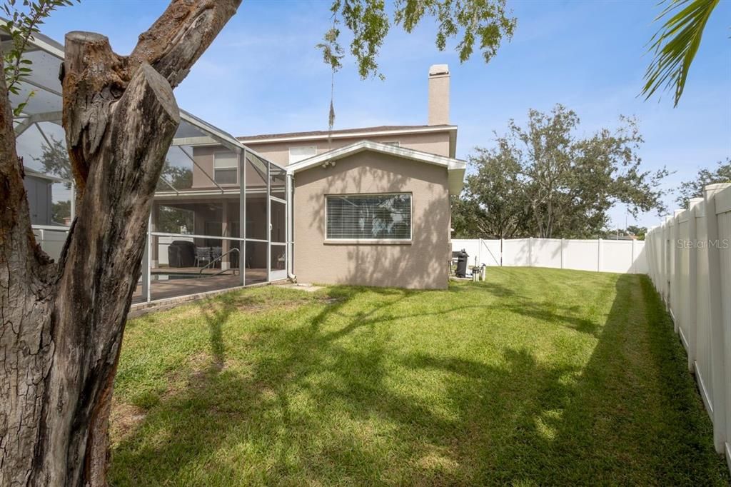 For Sale: $625,000 (4 beds, 2 baths, 2460 Square Feet)
