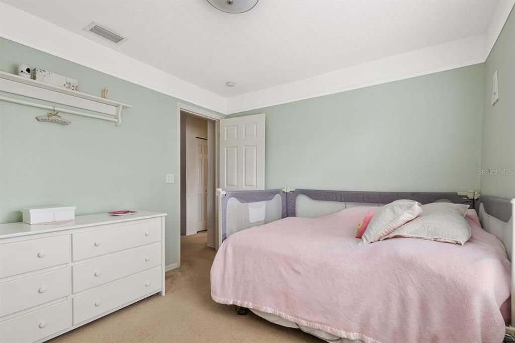 For Sale: $625,000 (4 beds, 2 baths, 2460 Square Feet)