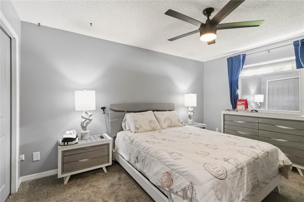 For Sale: $359,000 (3 beds, 2 baths, 1519 Square Feet)