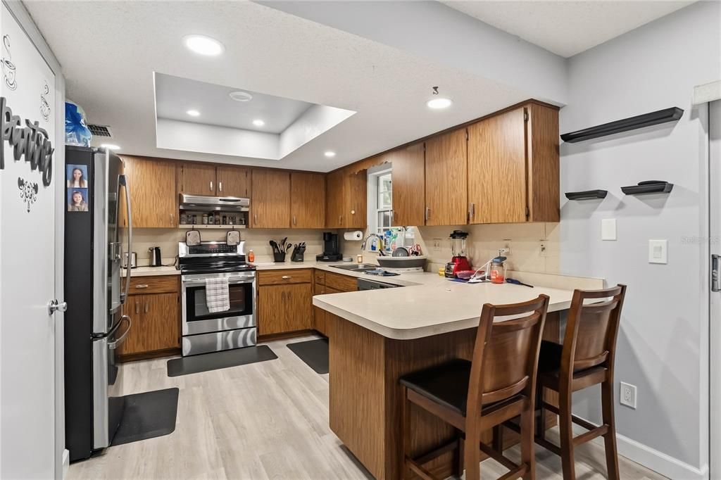 For Sale: $359,000 (3 beds, 2 baths, 1519 Square Feet)