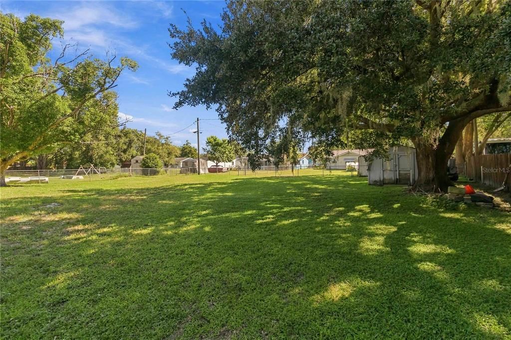 For Sale: $359,000 (3 beds, 2 baths, 1519 Square Feet)