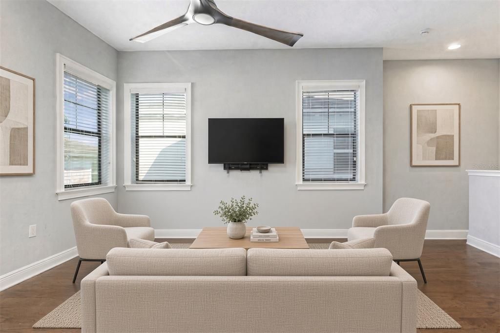 For Sale: $1,900,000 (5 beds, 5 baths, 3746 Square Feet)