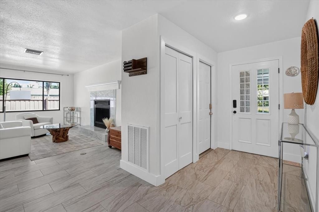 For Sale: $569,990 (3 beds, 2 baths, 1555 Square Feet)