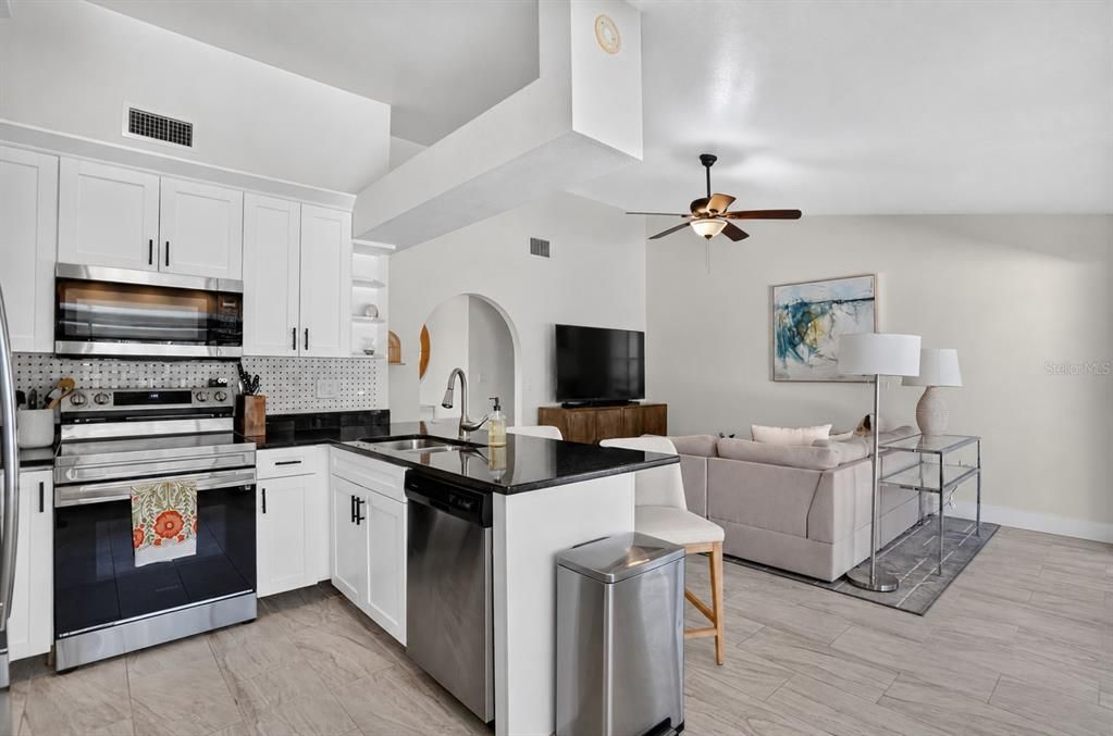 For Sale: $569,990 (3 beds, 2 baths, 1555 Square Feet)